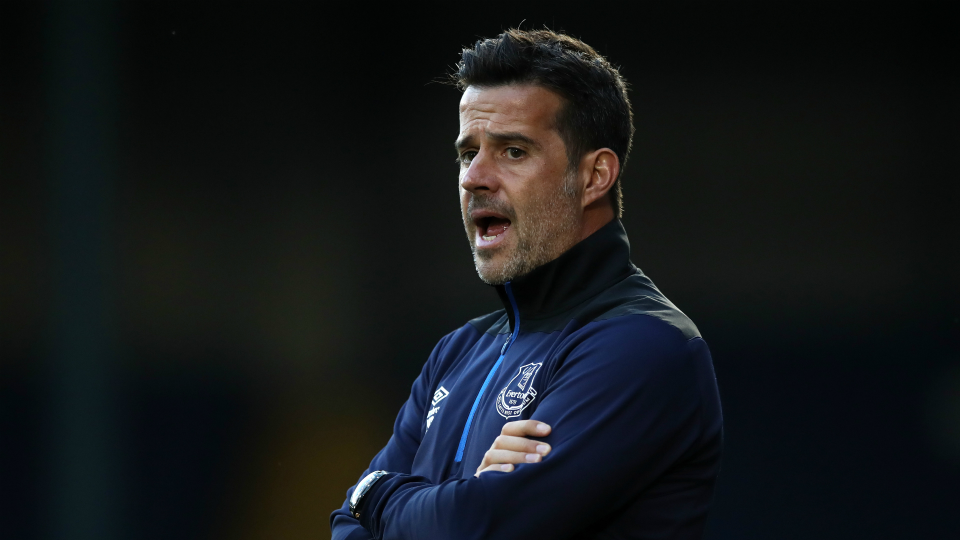 轻一代与实 轻一代与实